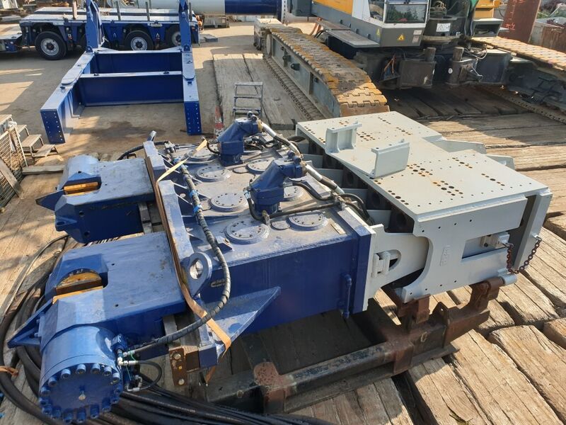 Used Muller MS-200H vibratory hammer