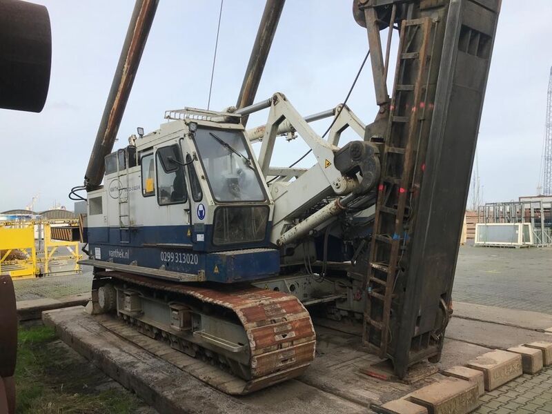 Used Hitachi KH125-3 GLSK piling rig