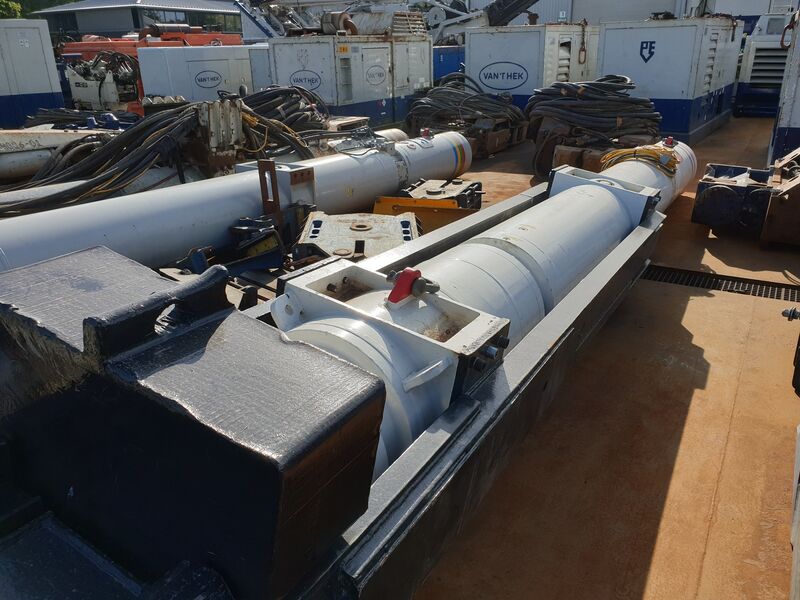 Used IHC S-70 Hydrohammer