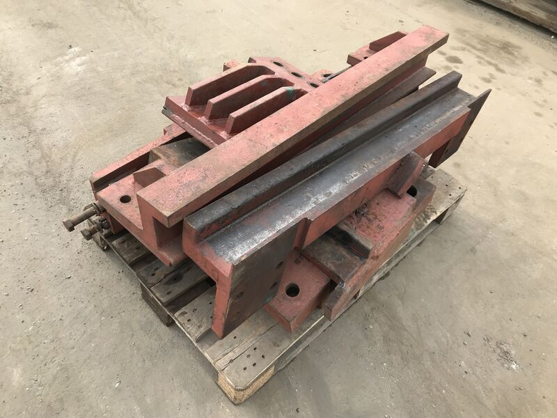 Used leader guides Delmag D100