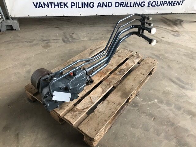 Used Kobelco 7065 Hydraulic Track Motor 