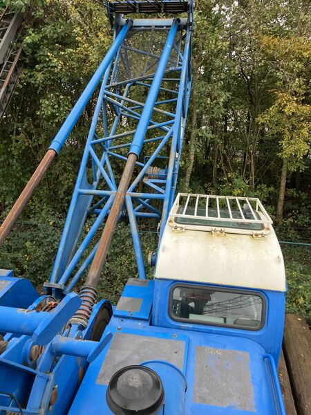 Used Kobelco BM500 Crawler crane