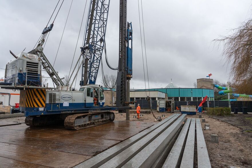 Used Kobelco BM500 piling rig