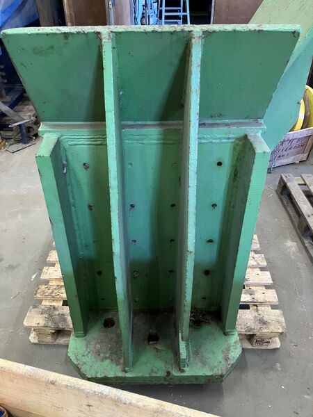 Used Pileclamp to fit for ICE vibratory hammer
