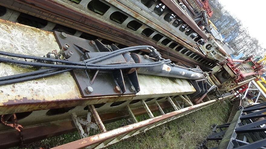 Used leader for pile driving, 60 to 100 Tons