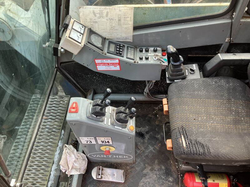 Used Woltman 5021 piling rig