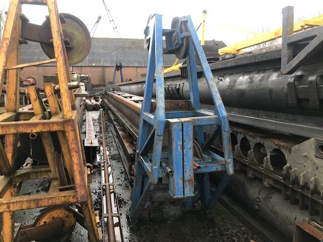 Used leader for pile driving, 40 to 60 Tons