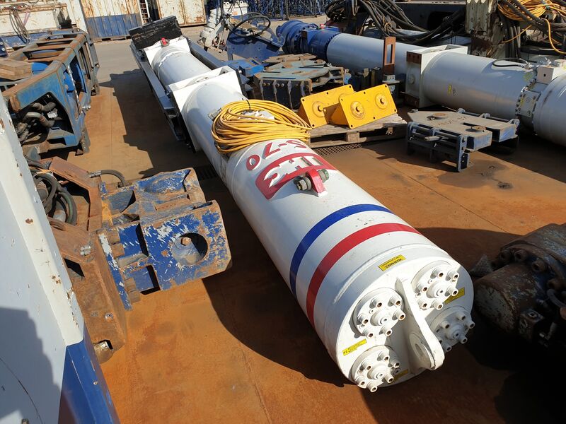 Used IHC S-70 Hydrohammer