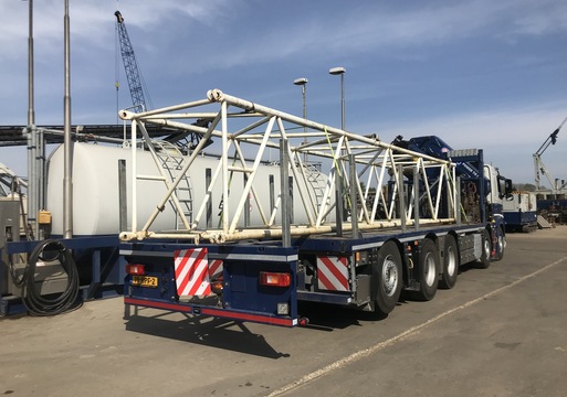 Used boom sections Hitachi KH230-3