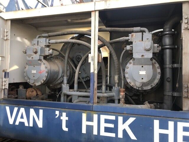 Used Hitachi KH180-3 crawler crane