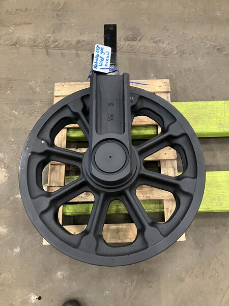 Kobelco CKE900 track idler wheel