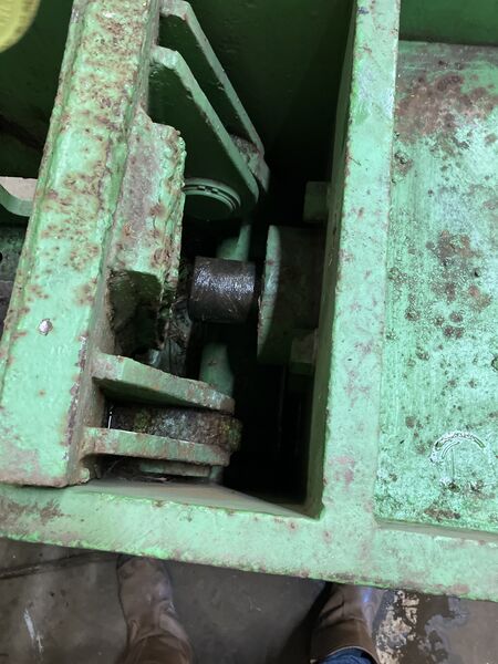 Used Pileclamp to fit for ICE vibratory hammer