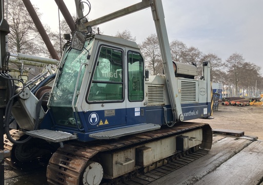 Used Woltman 5021 piling rig