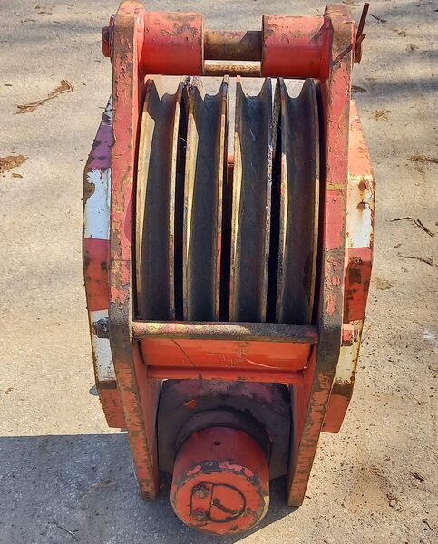 Used hook block 55T