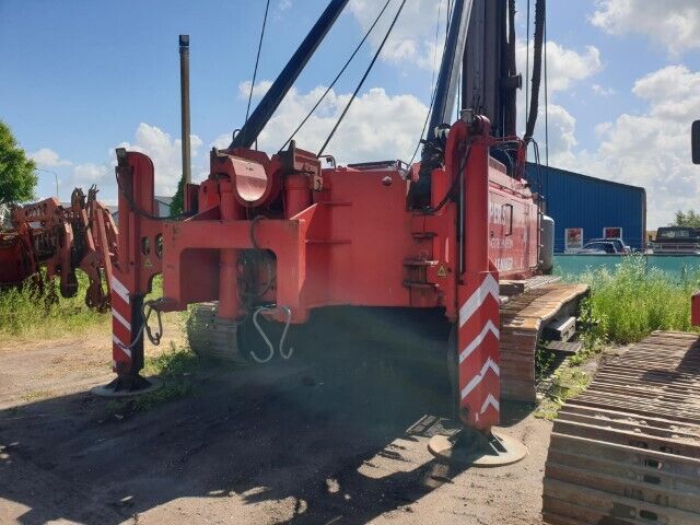 Used Junttan PM26LC Piling rig