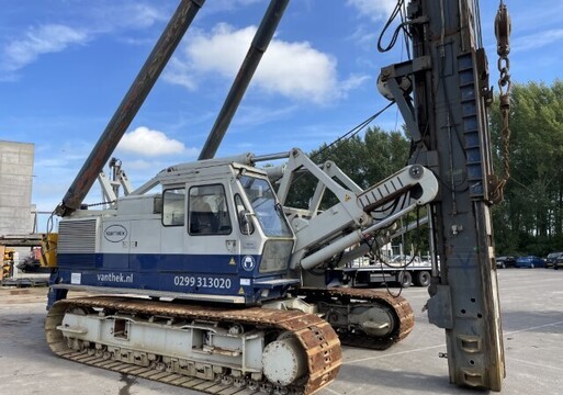 Used Hitachi KH125-3 GLSK piling rig